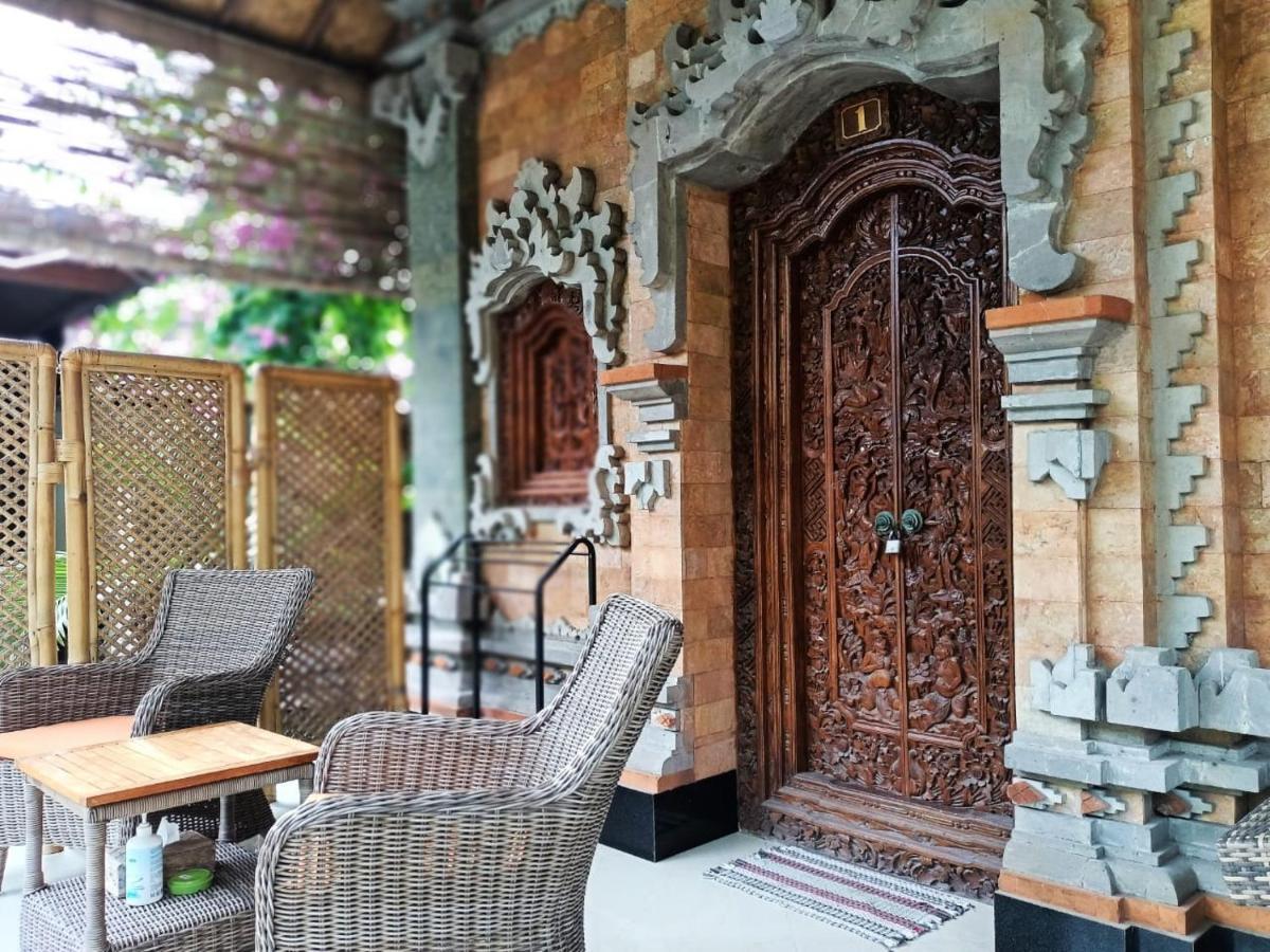 Green Palace Homestay Batununggul Eksteriør billede