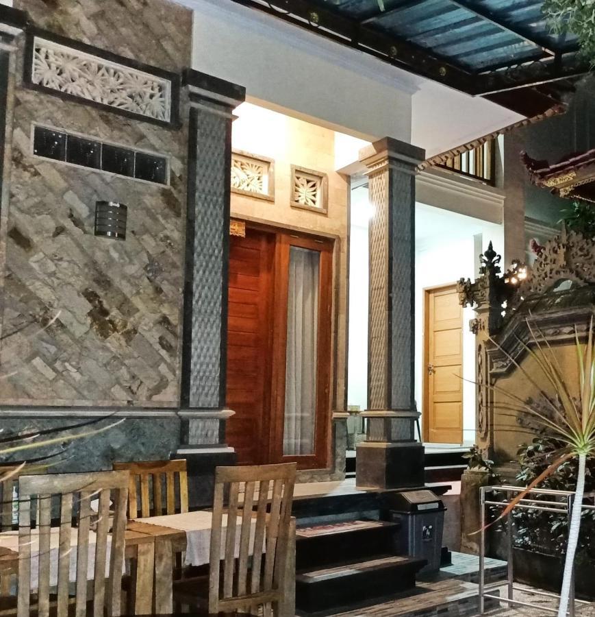 Green Palace Homestay Batununggul Eksteriør billede