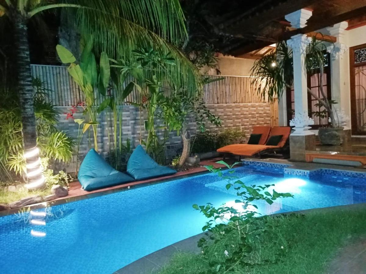 Green Palace Homestay Batununggul Eksteriør billede