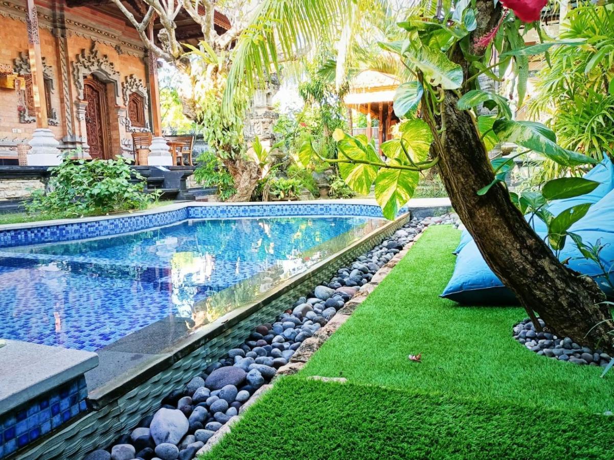 Green Palace Homestay Batununggul Eksteriør billede